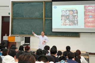 我校举办“口腔健康护航行动”科...